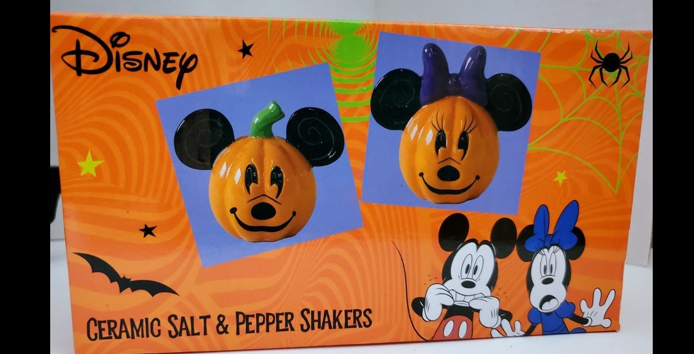 DISNEY Halloween Ceramic Pumpkin Salt & Pepper Shakers - Mickey & Minnie Mouse